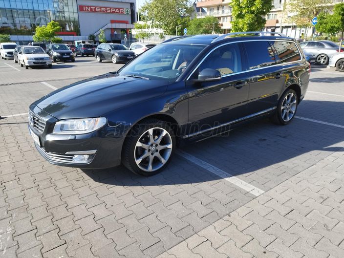 VOLVO V70 2.0 D [D3] Summum