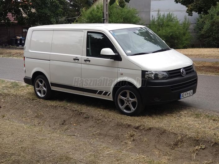 VOLKSWAGEN TRANSPORTER T5