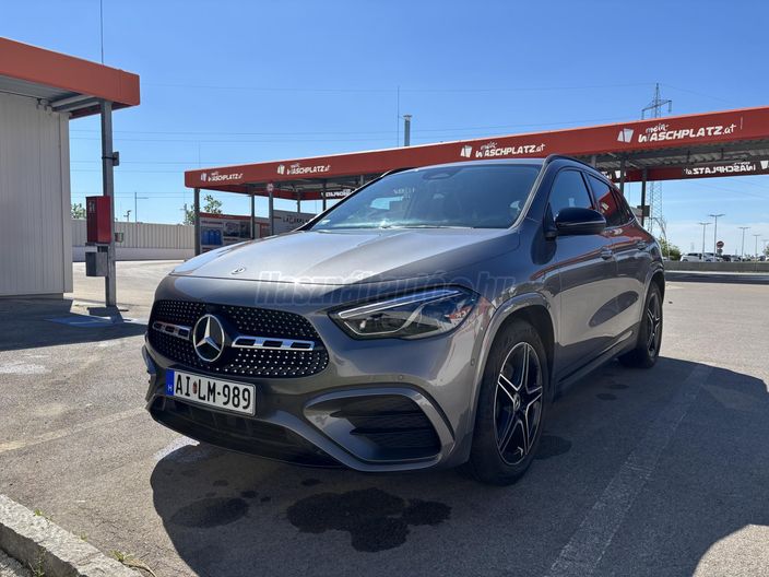 MERCEDES-BENZ GLA 200 d AMG Line 8G-DCT