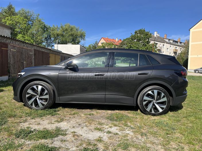 VOLKSWAGEN ID.4 77kWh Pro Perfomance