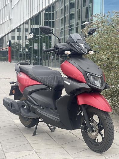 YAMAHA RAYZR