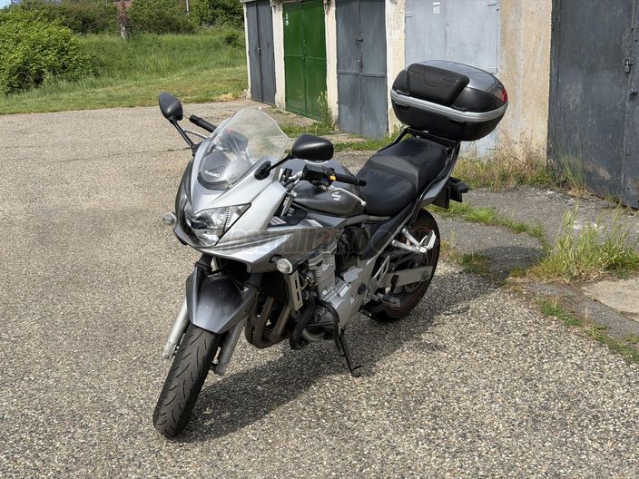 SUZUKI GSF 650 S