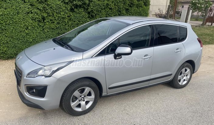 PEUGEOT 3008 1.6 HDi Allure