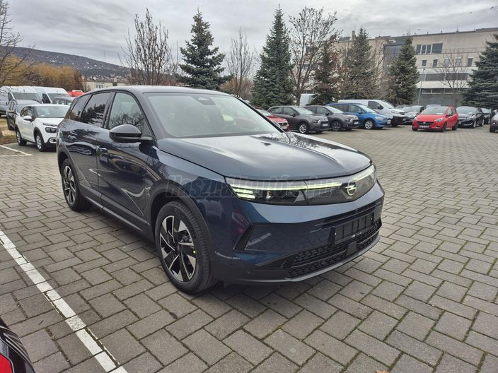 értékesítő Bán Sándor 30/5045457