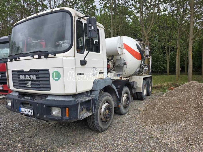 MAN 32.31 BETONMIXER