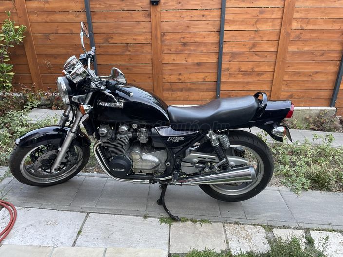 KAWASAKI ZR 750 C (ZEPHYR)
