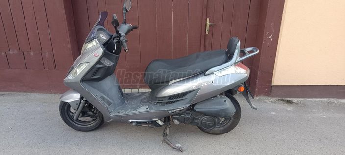 KYMCO DINK 200