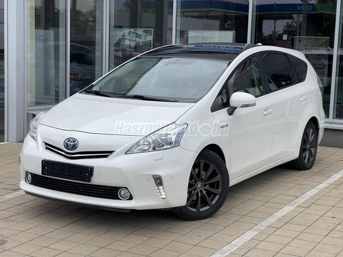 TOYOTA PRIUS+