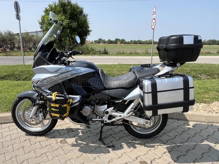 HONDA XL 1000 V  (VARADERO)
