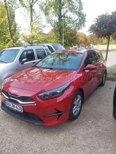 KIA CEE'D Ceed SW 1.5 T-GDI Gold