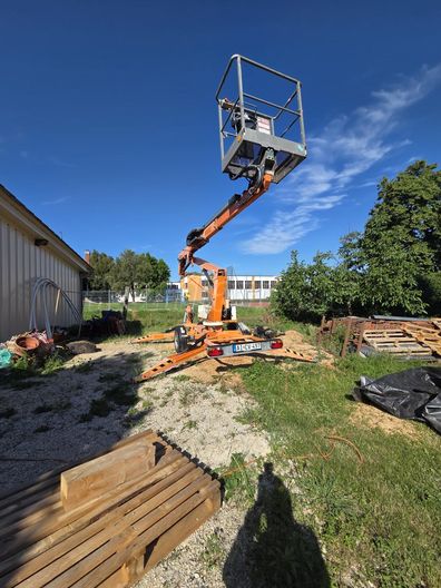 NIFTYLIFT 120T