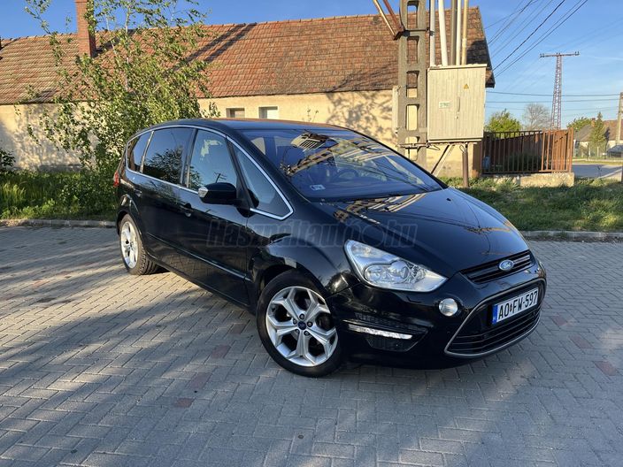 FORD S-MAX 2.2 TDCi Titanium