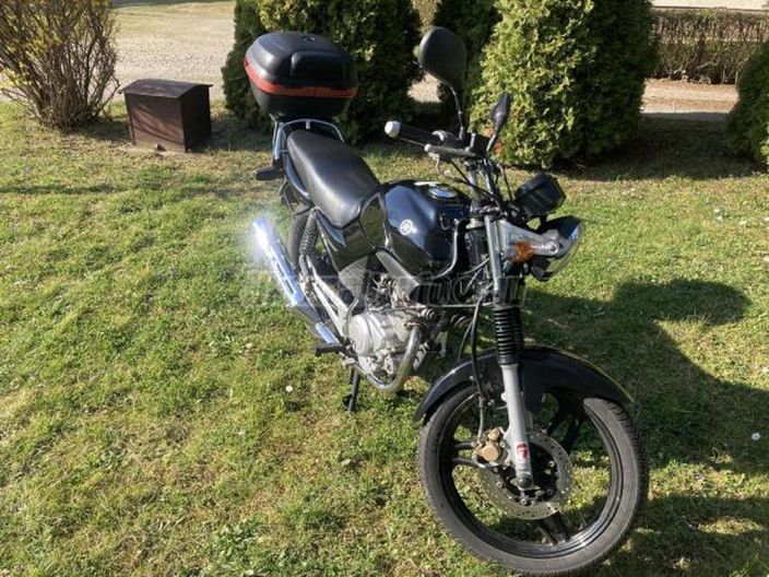 YAMAHA YBR 125