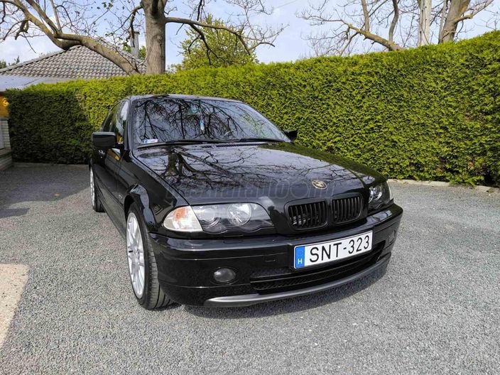 BMW 323 2.5