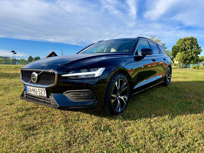VOLVO V60 2.0 [B4] MHEV Core DCT