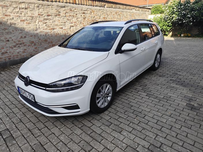 VOLKSWAGEN GOLF VII Variant 1.6 TDI BMT SCR Comfortline