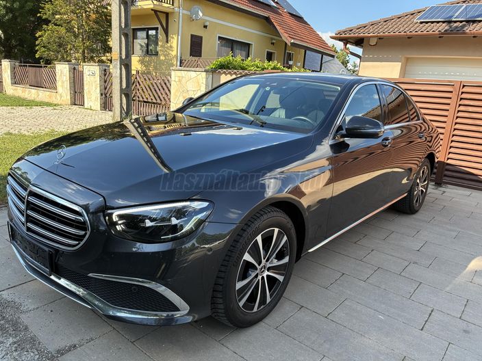 MERCEDES-BENZ E 220 d 4Matic 9G-TRONIC