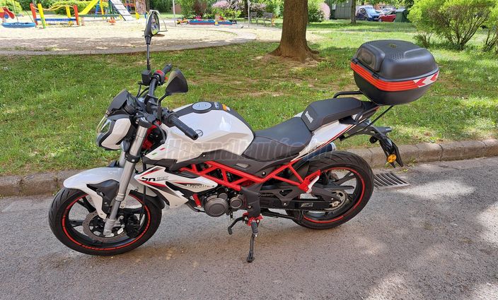 BENELLI BN 125