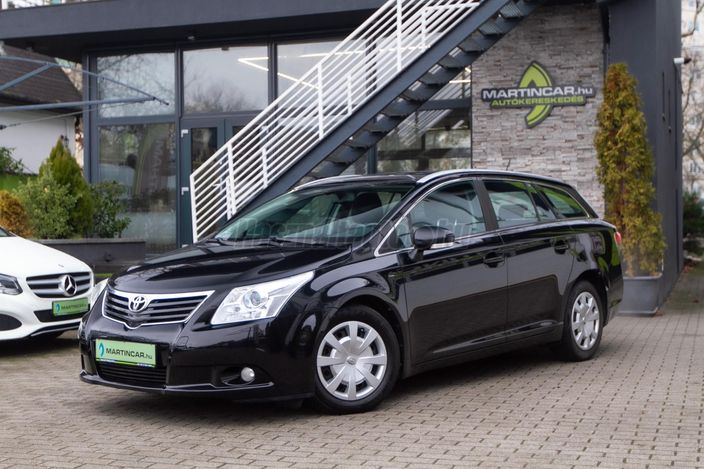 www.martincar.hu további 76 db Extra HD fénykép az AVENSIS minden apró részletéről !!