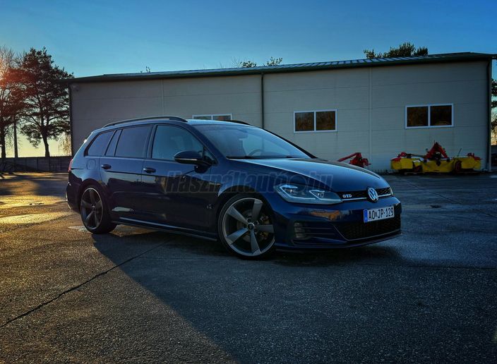VOLKSWAGEN GOLF VII 2.0 GTD BMT Highline