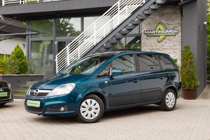 www.martincar.hu további 71 db Extra HD fénykép a ZAFIRA minden apró részletéről !!