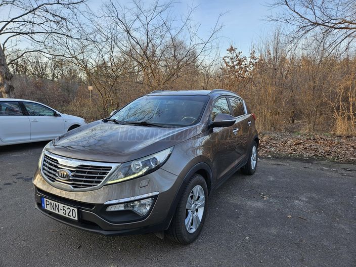KIA SPORTAGE 2.0 CRDi EX