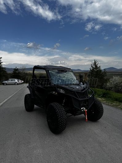 CAN-AM MAVERICK