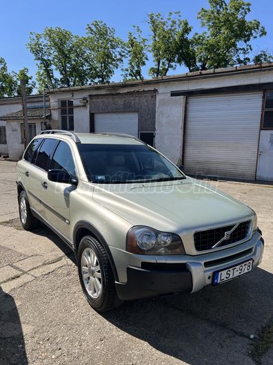 VOLVO XC90 2.4 D [D5] Kinetic