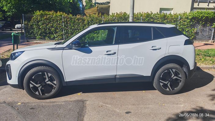 PEUGEOT 2008 1.2 PureTech Allure