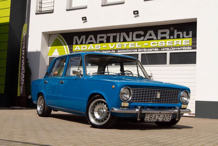 www.martincar.hu további 82 db Extra HD fénykép a LADA minden apró részletéről !!
