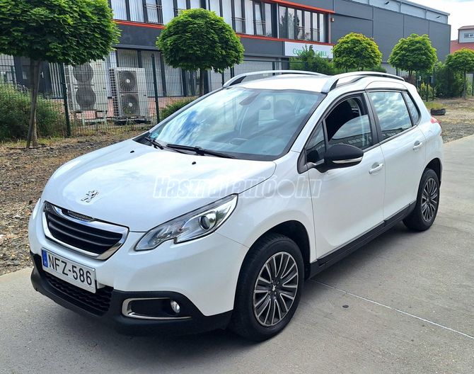 PEUGEOT 2008 1.2 PureTech Allure S&S
