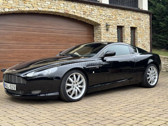 ASTON MARTIN DB9