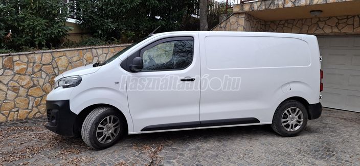 PEUGEOT EXPERT 1.6 BlueHDi L1 (3 személyes ) Pro