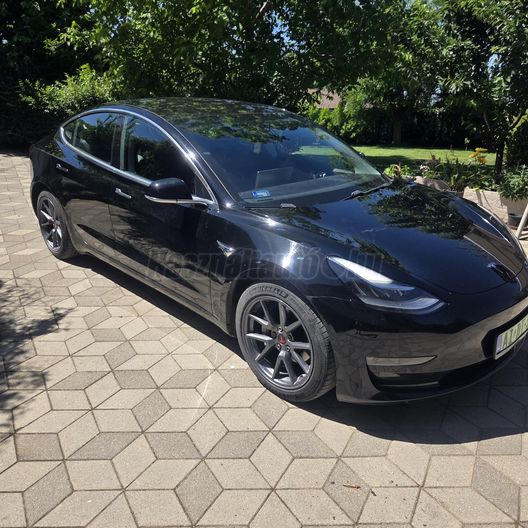TESLA MODEL 3 Long Range AWD (Automata)