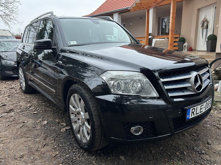 MERCEDES-BENZ GLK-OSZTÁLY GLK 220 CDI BlueEFFICIENCY 4Matic (Automata)
