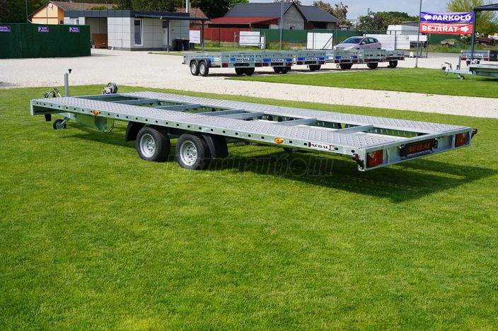 Unideck 550 autószállító utánfutó rendszámmal 2.079.000 Ft