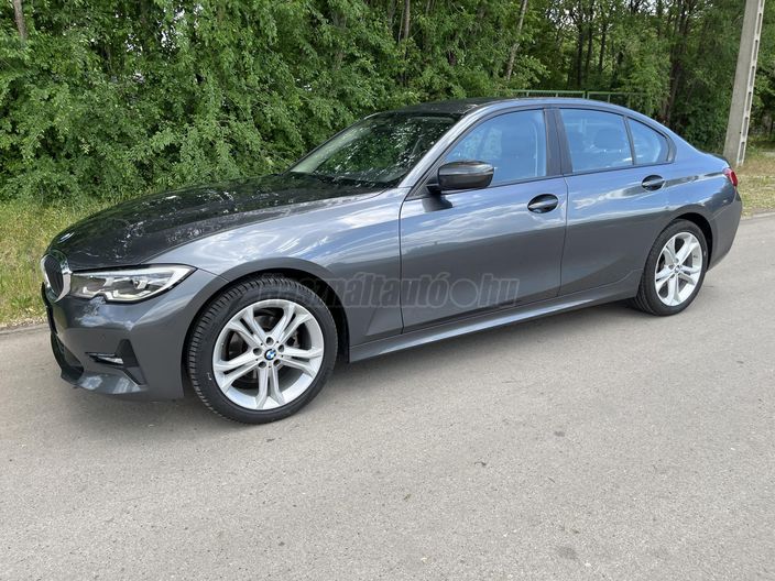 BMW 3-AS SOROZAT 318i (Automata)