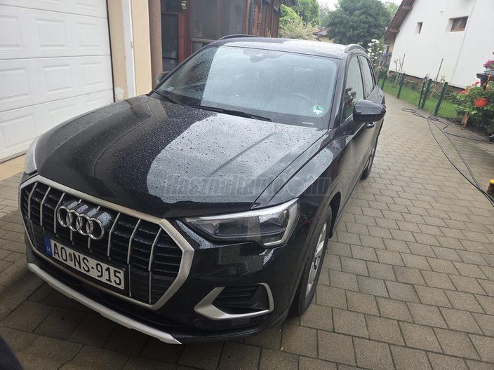 AUDI Q3 35 TDI Basis quattro S-tronic