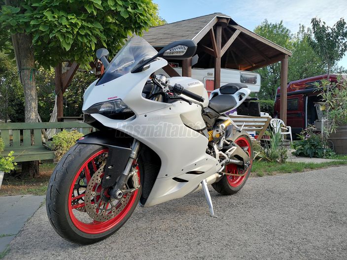 DUCATI 899 PANIGALE