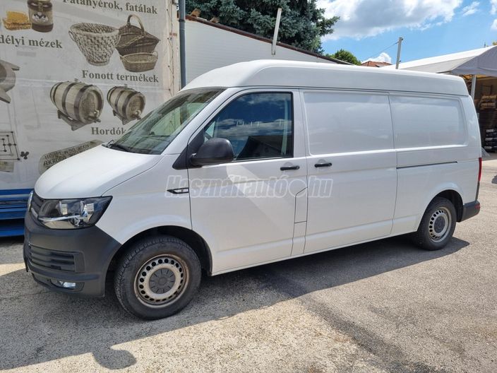VOLKSWAGEN TRANSPORTER T6 2.0 TDi BMT 4Motion HT