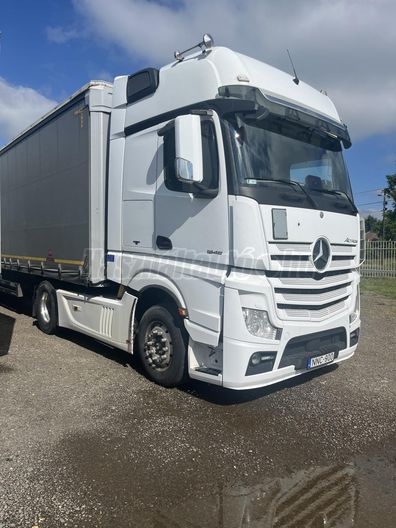 MERCEDES-BENZ Actros 1848