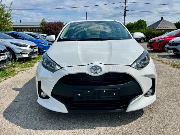 Toyota Yaris Comfort 1.5 TNGA 125LE CVT :: Hófehér