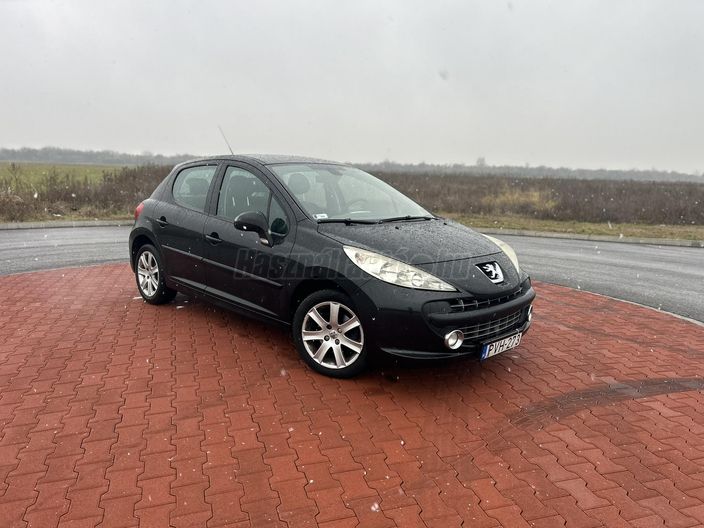 PEUGEOT 207 1.6 VTi Premium