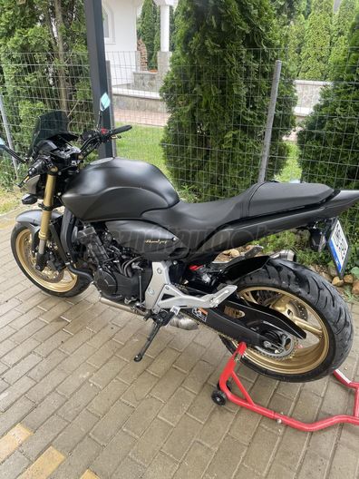 HONDA CB 600 F (HORNET)