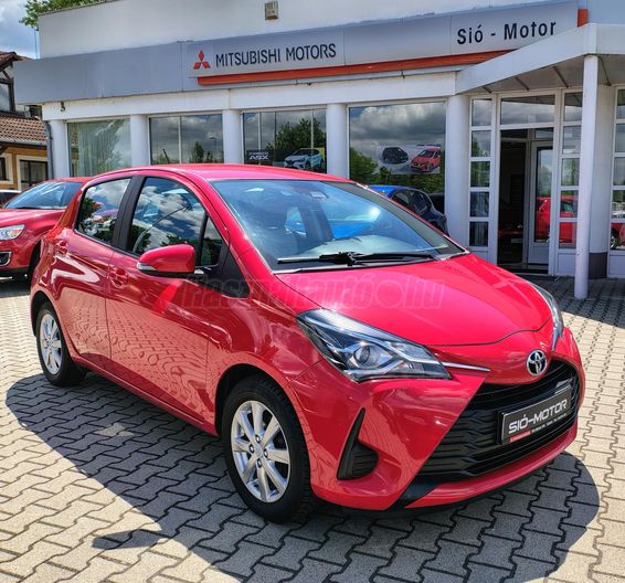 TOYOTA YARIS 1.0 VVT-i Active