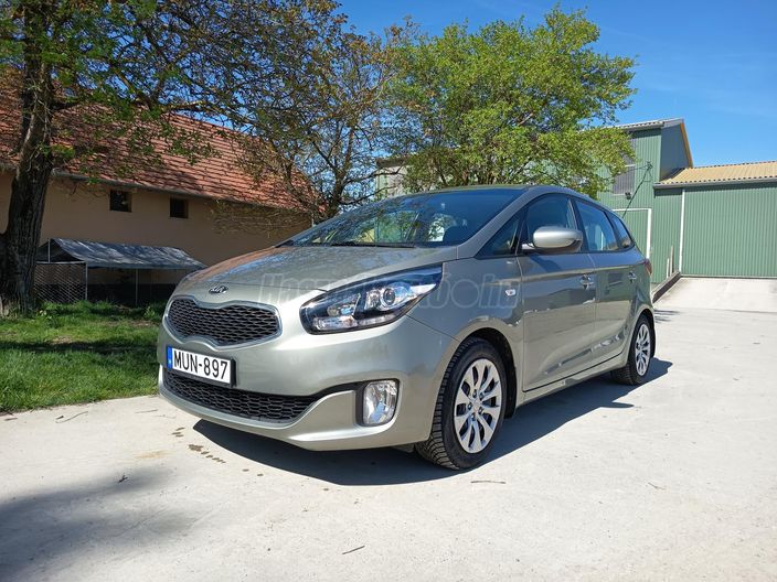 KIA CARENS 1.7 CRDI HP LX [7 személy]