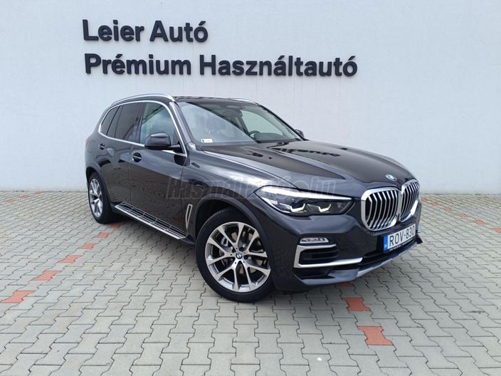 BMW X5 xDrive40i (Automata)