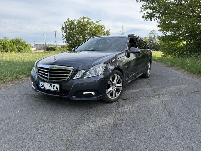 MERCEDES-BENZ E 250