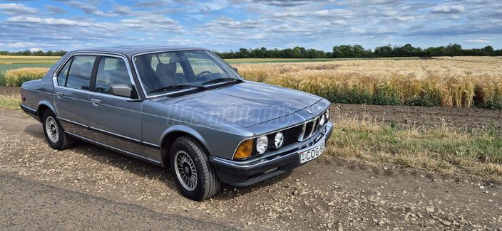 BMW 745