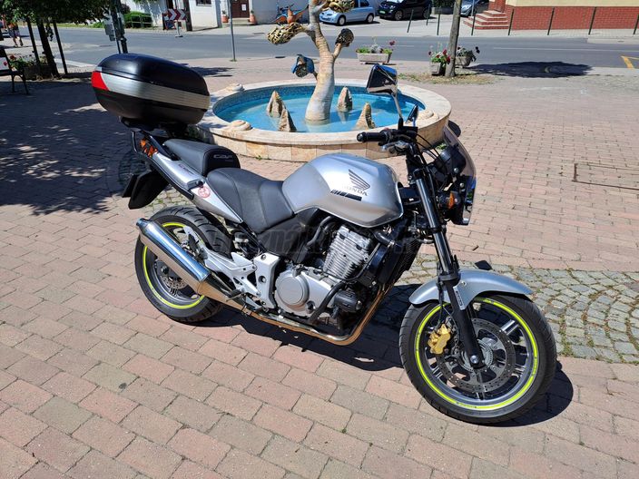 HONDA CBF 500